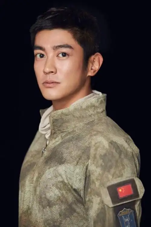 肌肉男:杜江《红海行动》定妆造型帅气-小虾米