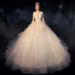 【新风尚】星空主婚纱2019新款新娘拖尾奢华简约v领网红抖音