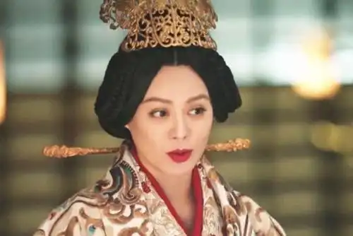 一女子抚养继子长大成人福寿双全成为开国皇太后太皇太后