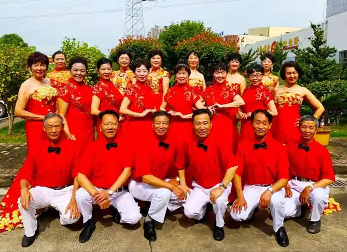 艾溪湖管理处海选演巜老百姓的爱》. 2019,5,26