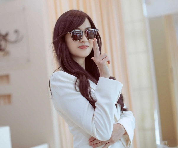 吴尊素人老婆原来这么美,温婉大方又有气质,颜值不输女明星|林丽莹