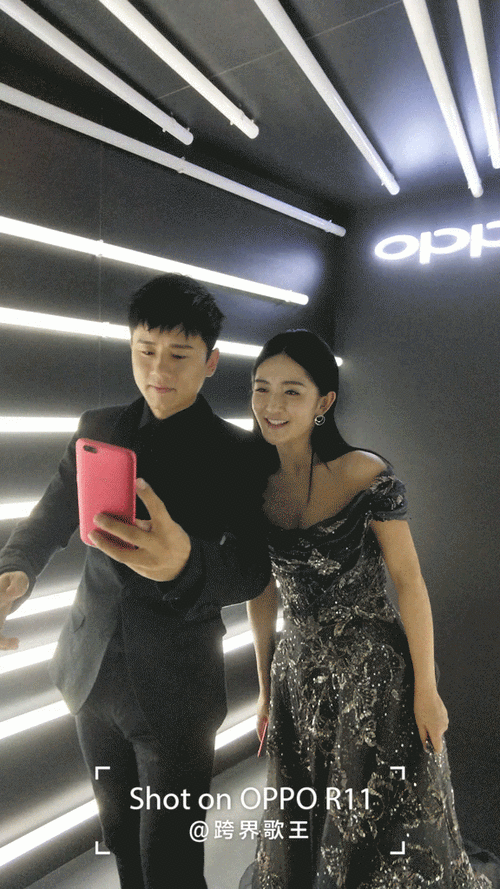 [张杰][新闻]170628 张杰谢娜《跨界歌王》自拍花絮公开 决赛将共同