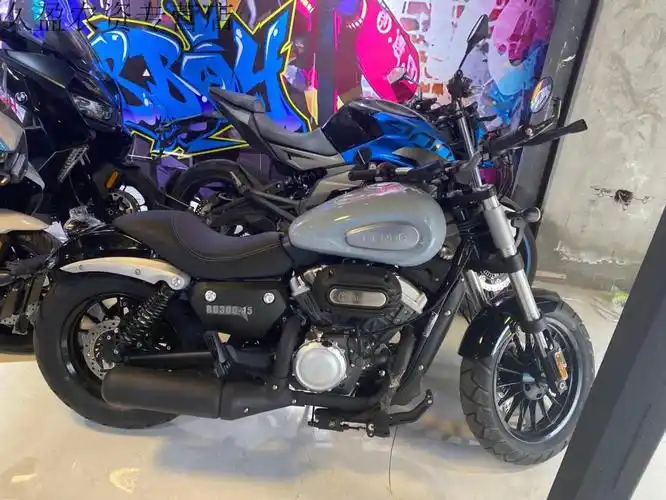 新款奔达金吉拉300复古v缸太子摩托车bd300哈雷大排量巡航车整车试车