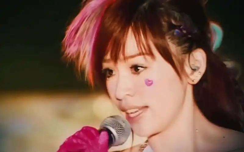 活动作品王心凌梦的光点梦就住在前面