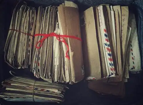 爸妈的一箱情书