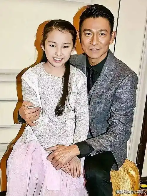 63岁刘德华分享教女心经!