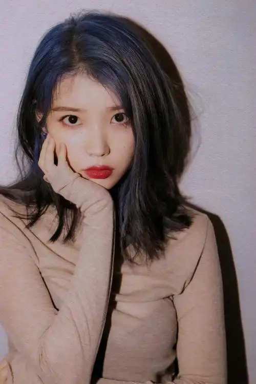 李知恩 iu cr.吞吐虚实犯 - 堆糖,美图壁纸兴趣社区