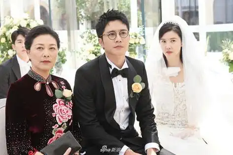 彭冠英结婚没有他的老婆是不是赵韩英子