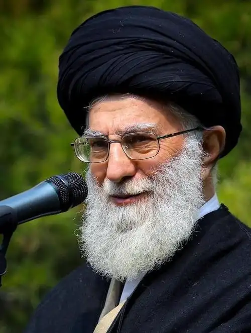 伊朗的最高精神领袖,为什么不愿意出国呢?今天我们来聊一聊!_网易订阅