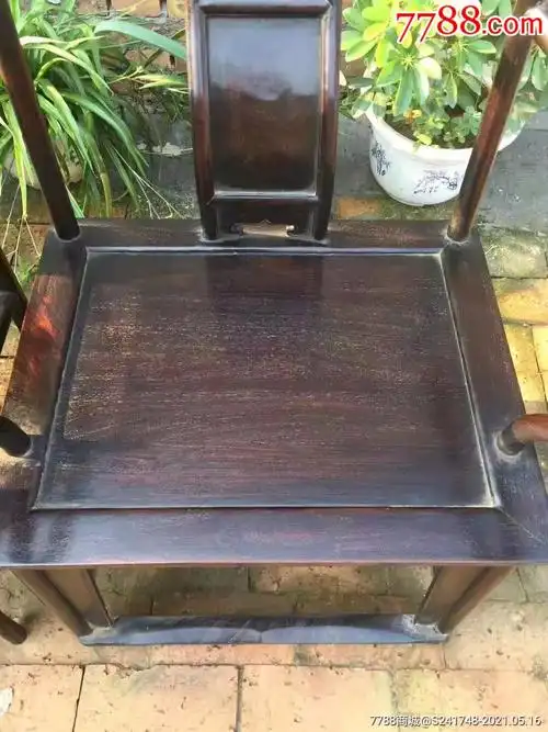 明清家具小叶紫檀官帽椅三件套