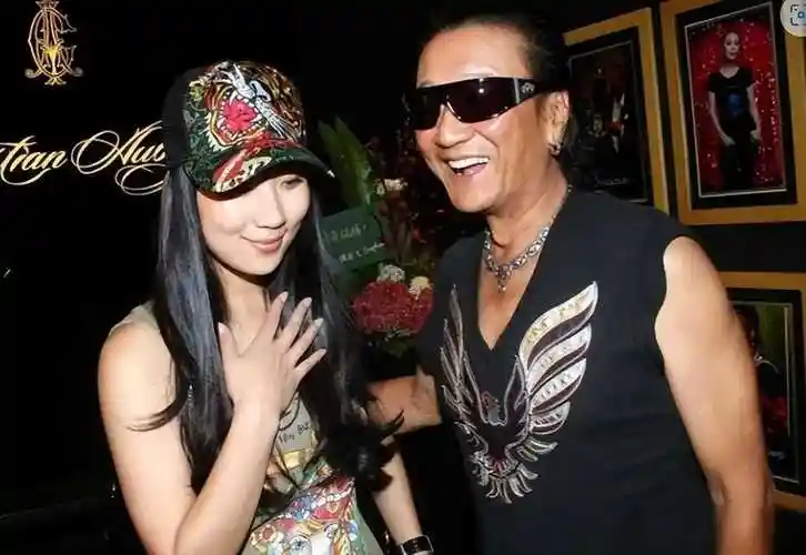 黄多多家庭因素之交往岁教练和炫富争议,引热议_谢振轩_张柏芝_谢霆锋