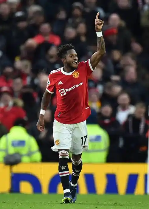 足球——英超联赛:曼联胜水晶宫