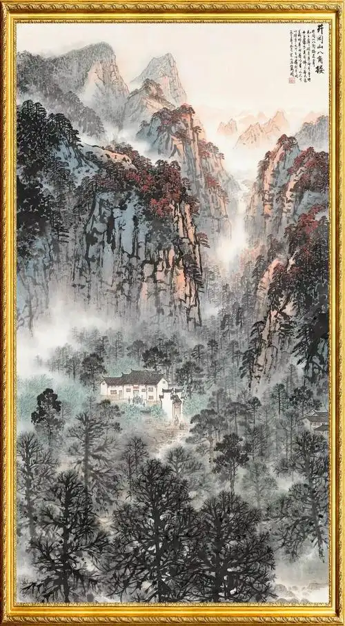 一幅立轴山水画,以革命时期毛主席故居井冈山八角楼的景色为表现主题