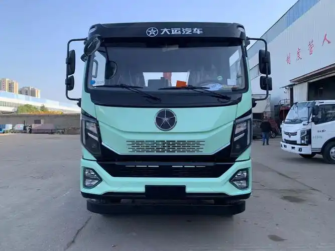 67大运运隆18t勾臂车多少钱