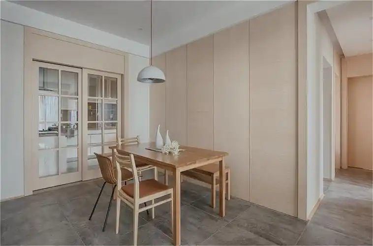 100㎡日式简约风餐厅装修效果图