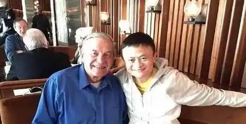 原创35年前一老外每年资助400元成首富后马云如何报恩的