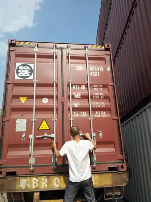 装箱 20尺40尺集装箱出售  1年 所属行业:二手设备设备租赁   发货