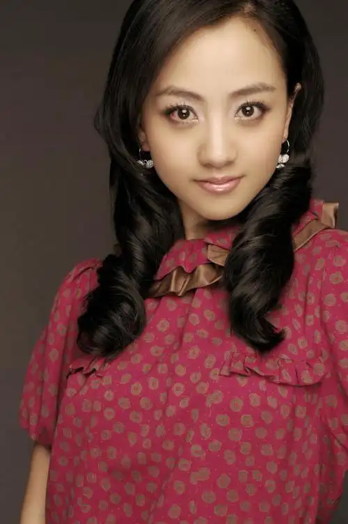 今日焦点:杨蓉|《非你莫属》节目改版 人气导师杨蓉以全新身份亮相