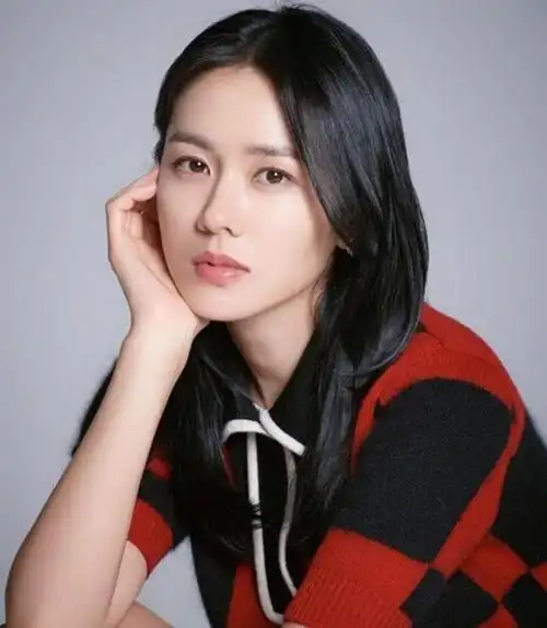 韩国尤物尺度太大真敢拍完全顶不住第一名多次霸榜