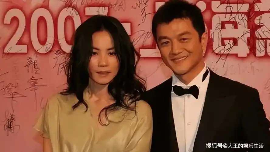 复合10年,终于频繁秀恩爱的谢霆锋和王菲,为何坚持不结婚