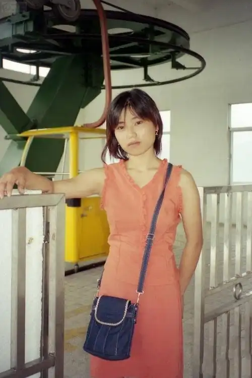 良家少妇的风情[35p]--美拍 - 我自拍【洛杉矶线路】