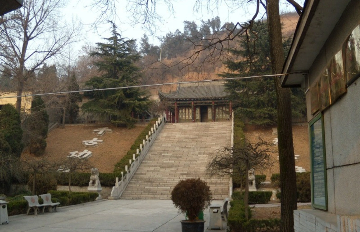 杨虎城将军烈士陵园,"小萝卜头"被杀时才8岁