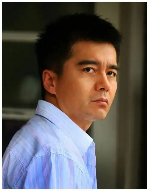 半生风流的许亚军为何如今甘做老婆奴看老婆是谁就知道