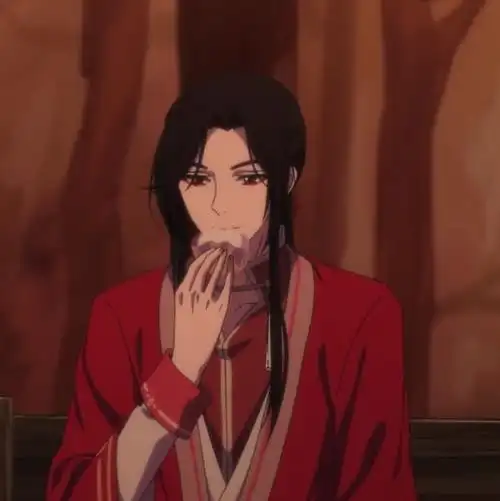 花城吃馒头的样子有点乖,怪不得谢怜会感觉有点委屈了这少年