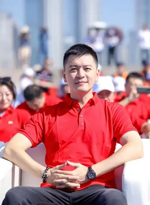 失业辽宁冠军教头续约陷僵局杨鸣我没签合同是个闲人