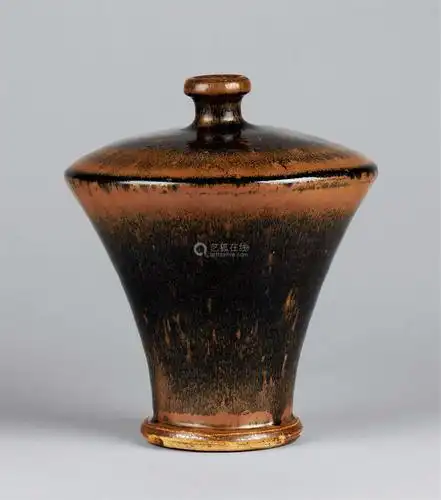 金代(1115-1234) 黑釉瓶