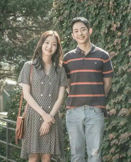 丁海寅和金高银这对单眼皮cp,我磕了