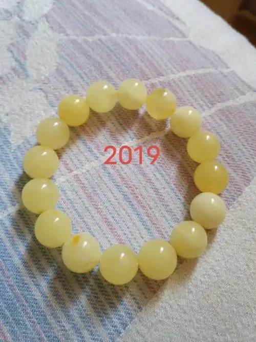 蜜蜡还有串串的变化