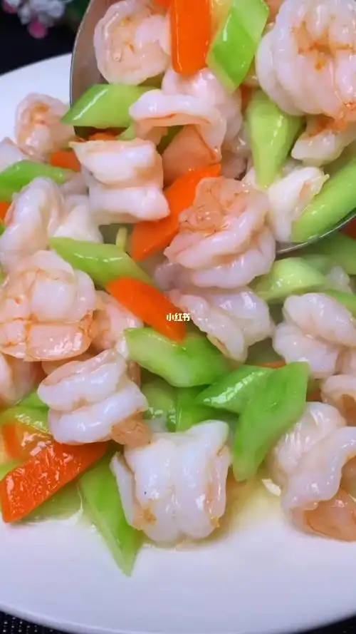 清炒虾仁简单又好吃厨房小白也能搞定