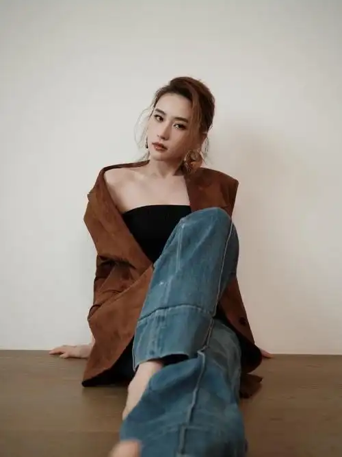 #sohufashion·星鲜事##路人镜头下的何超莲##何超莲