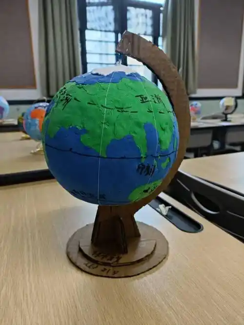 台江校区鹰之队地理"手工地球仪"展 | 手工地球仪 制作我最行_创意