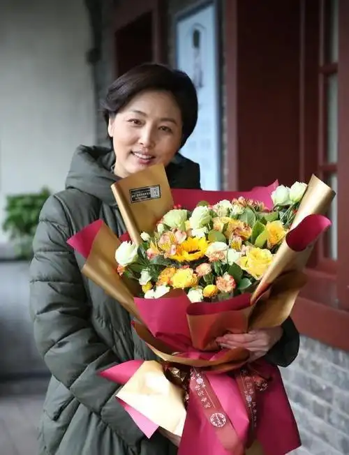 20年前惊为天人,如今50岁发福难以认出|张延|风云岁月|粉红女郎|电视