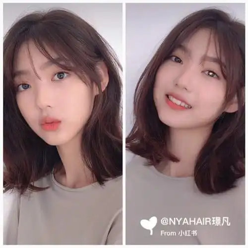 齐肩齐锁骨的lob短发,是一款带着性感和温柔的发型,中分八字刘海线条