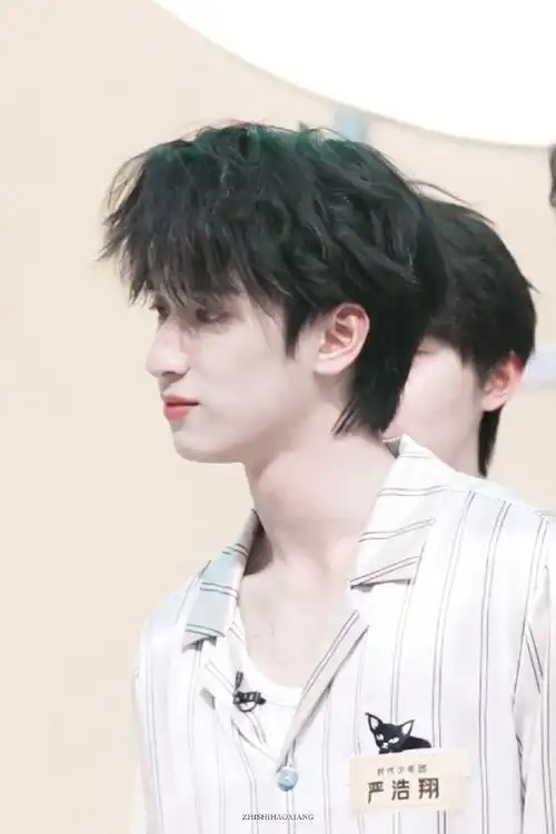 腾讯音乐由你榜##严浩翔scary movie##时代少年团直播