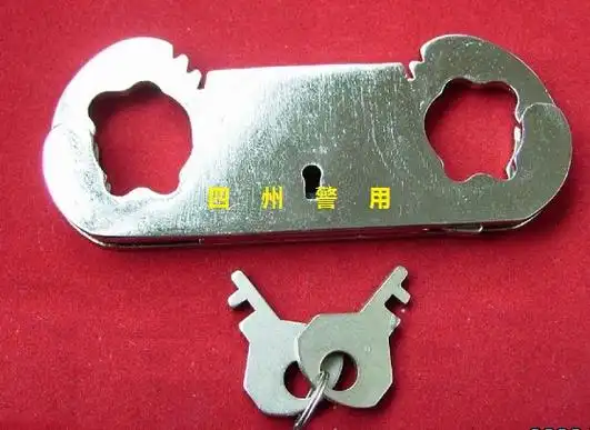 拇指铐_防刺防弹衣_抓捕钢叉_防暴头盔-靖江市四州警用器材制造有限