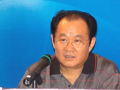 图:国土资源部土地利用管理司副司长 束克欣