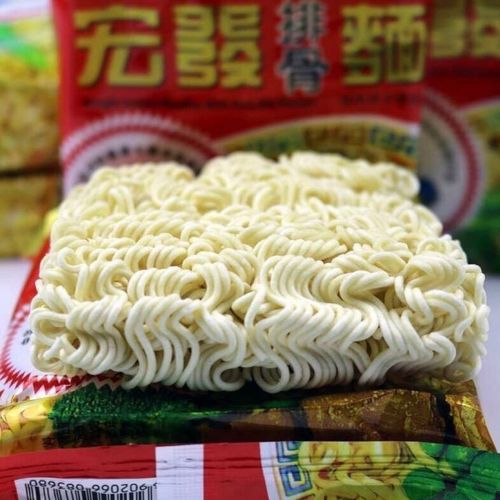 童年零食红烧福建宏发速食泡面排骨面方便面怀旧网红干袋装整箱