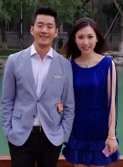 央视主播王峰王音棋受封"金童玉女"称号 私照大曝光