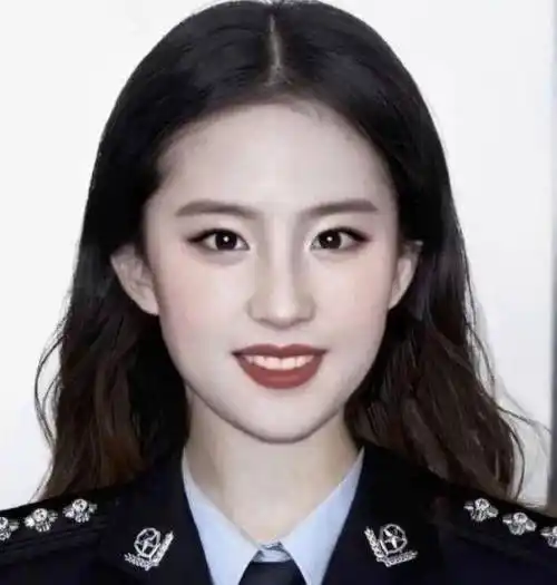 躲过王一博,逃过杨幂,却被杨颖缠住了_李沁_个人_吴亦凡