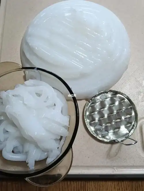 自制刮凉粉引起的暴食案