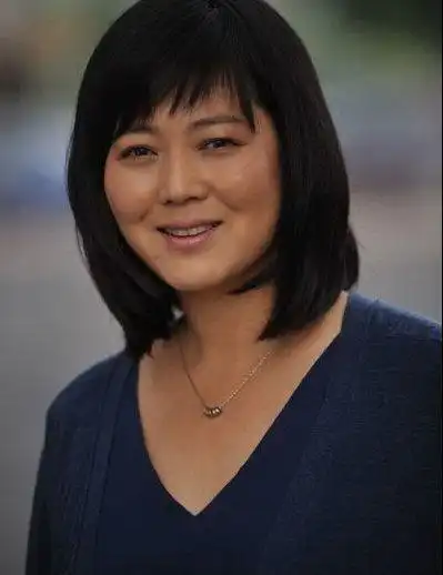 从《当家的女人》中,王茜华塑造的农村妇女形象深入人心,农村题材的