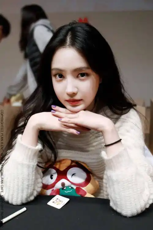 apink 孙娜恩 - 堆糖,美图壁纸兴趣社区