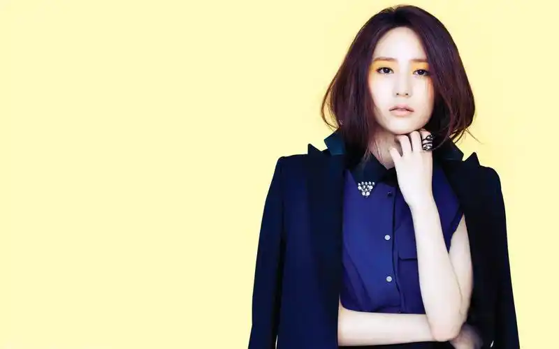 韩国性感美女郑秀晶桌面壁纸韩国明星明星图片美女写真性感美女美女