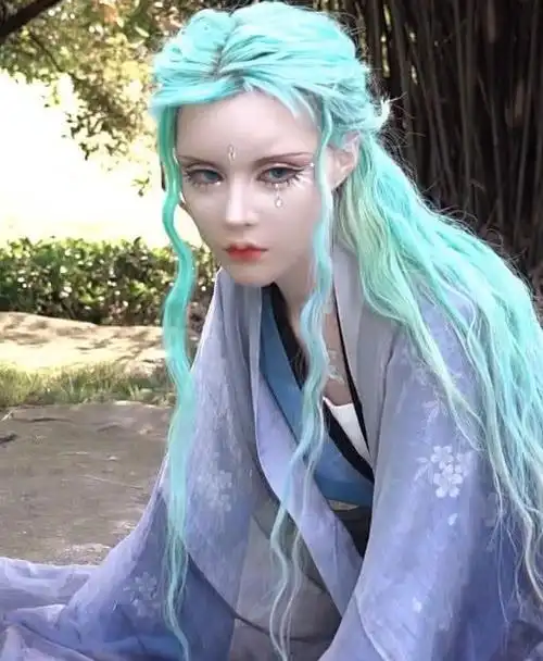 有种与众不同叫迪丽拉穿汉服别人都是很唯美她却很另类