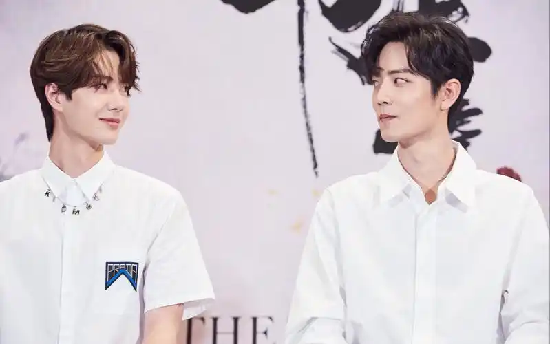 王一博×肖战 博君一肖 时尚芭莎采访高清 陈情令泰国见面会之旅采访