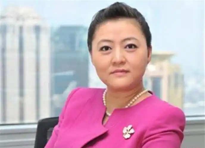 如果当年龚小京跟了刘强东,并且成为了刘强东的老婆.刘强东肯定也不